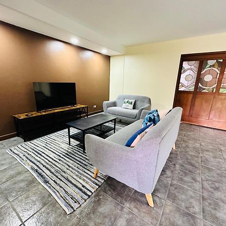 The Rainier Bed & Breakfast 5 サンホセ エクステリア 写真
